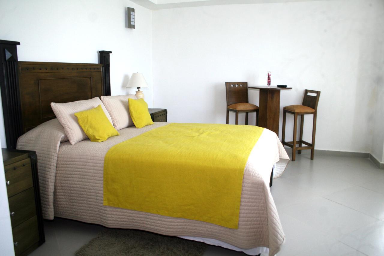 Figaro Hotel Samana Экстерьер фото