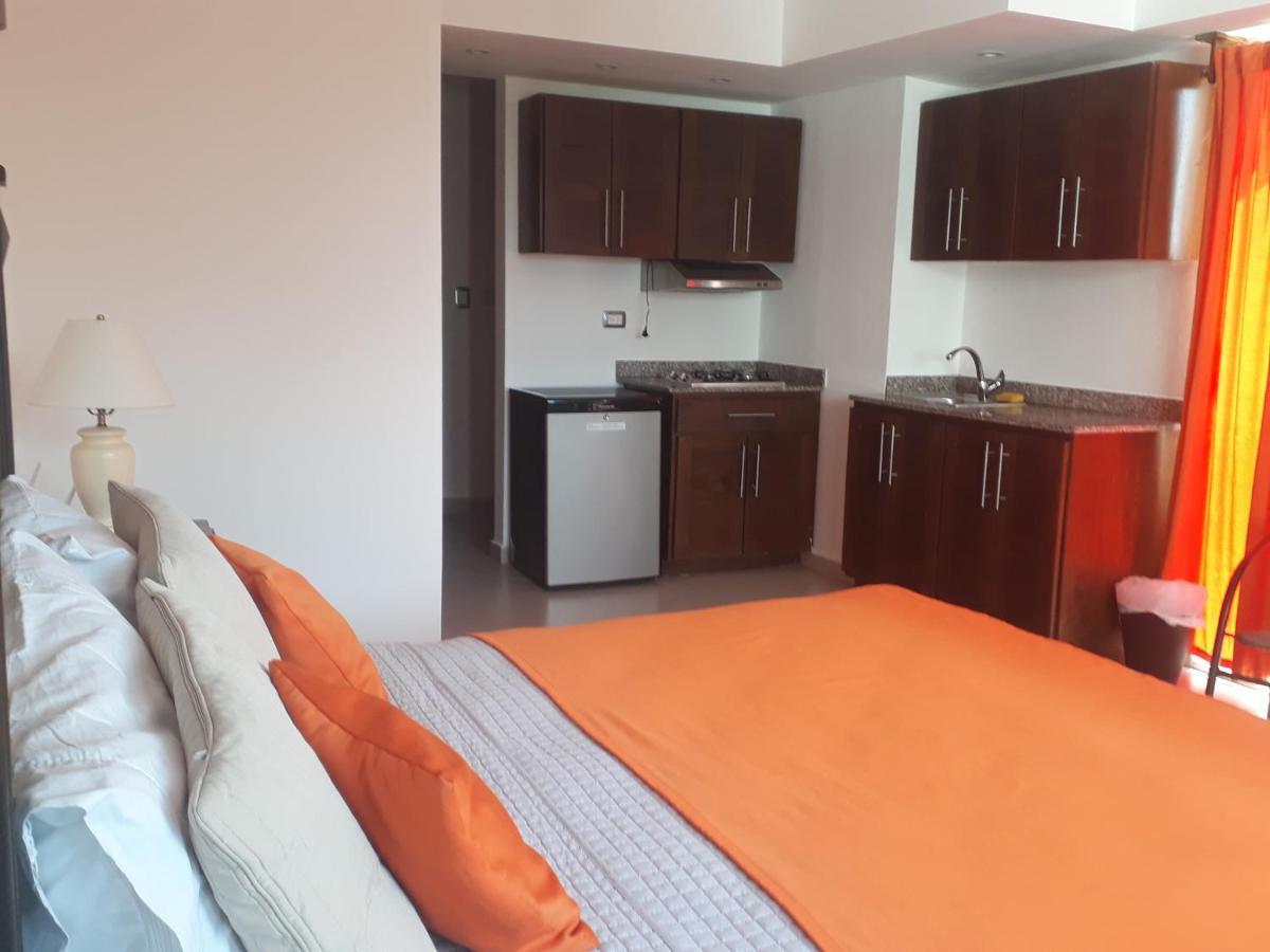 Figaro Hotel Samana Экстерьер фото